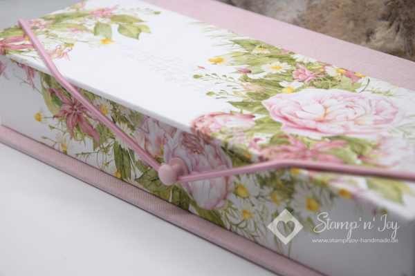 Stifte-Schachtel mit Klappdeckel ca. 21x10x4cm | Gänseblumenkranz floral | puderrosa | Art. Nr. 97040309